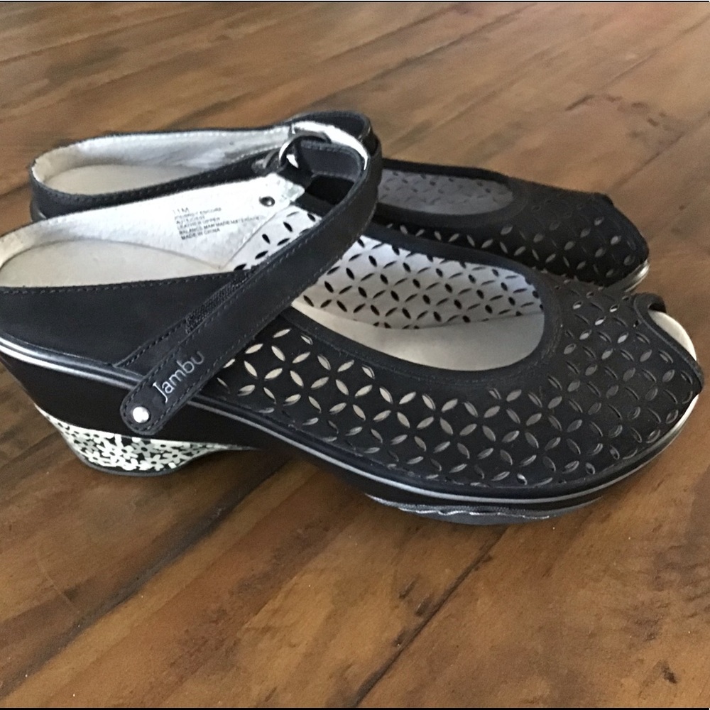 Jambu Journey Encore Sandal - Picture 2 of 12